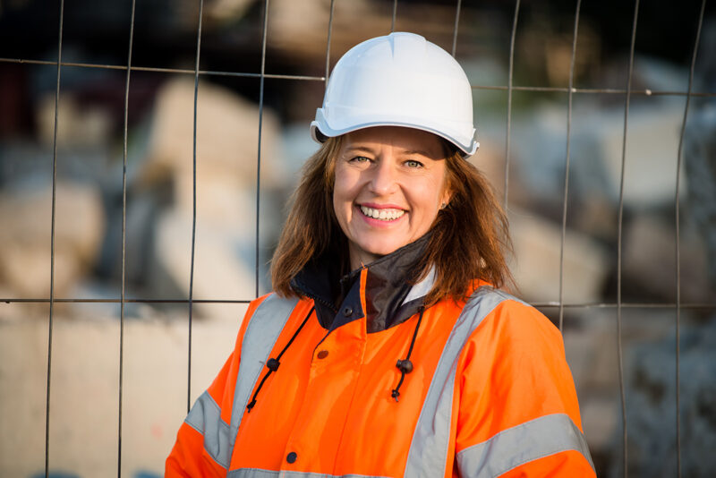 female employee on a worksite where psychosocial safety is important
